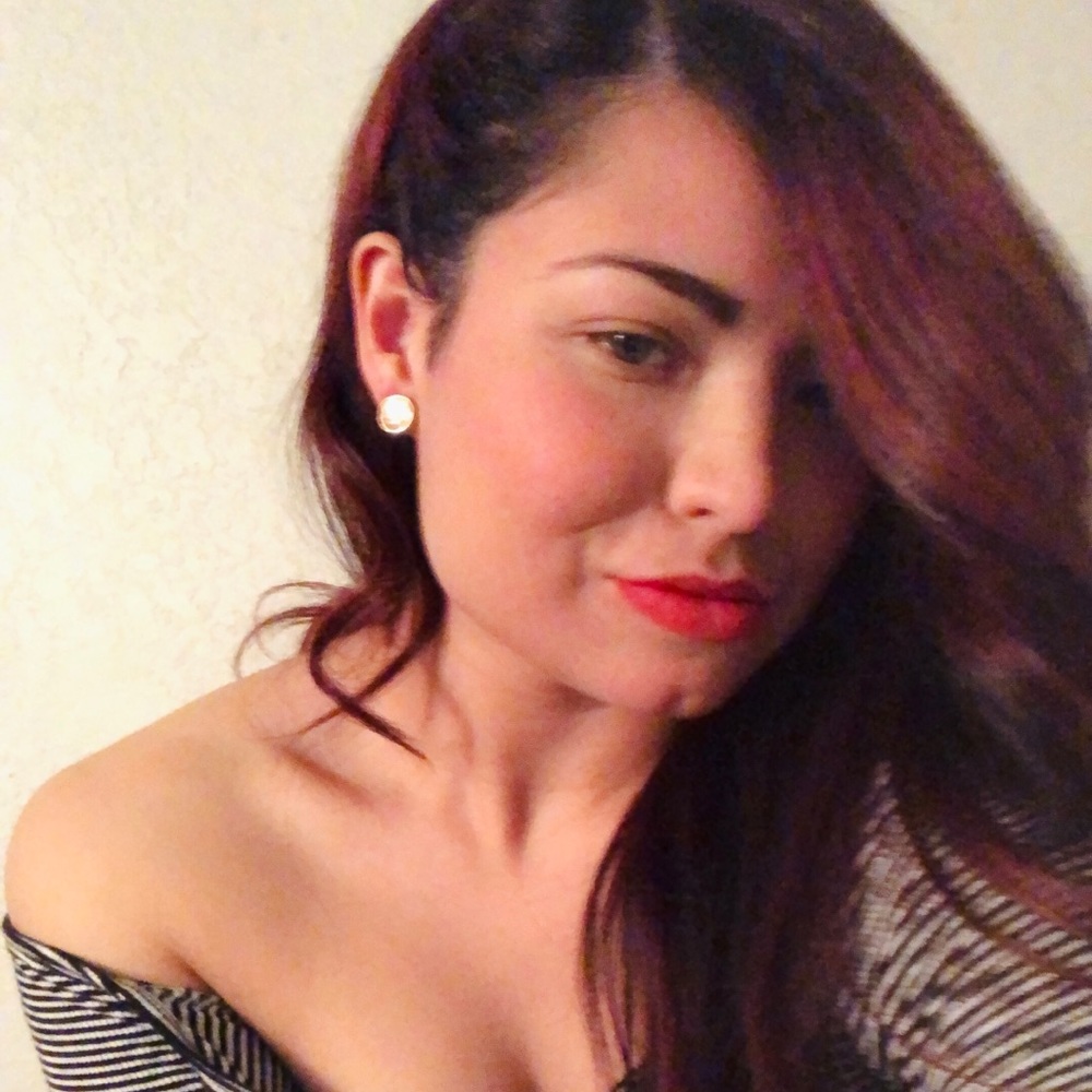 Meet your Posher, Kristalynda